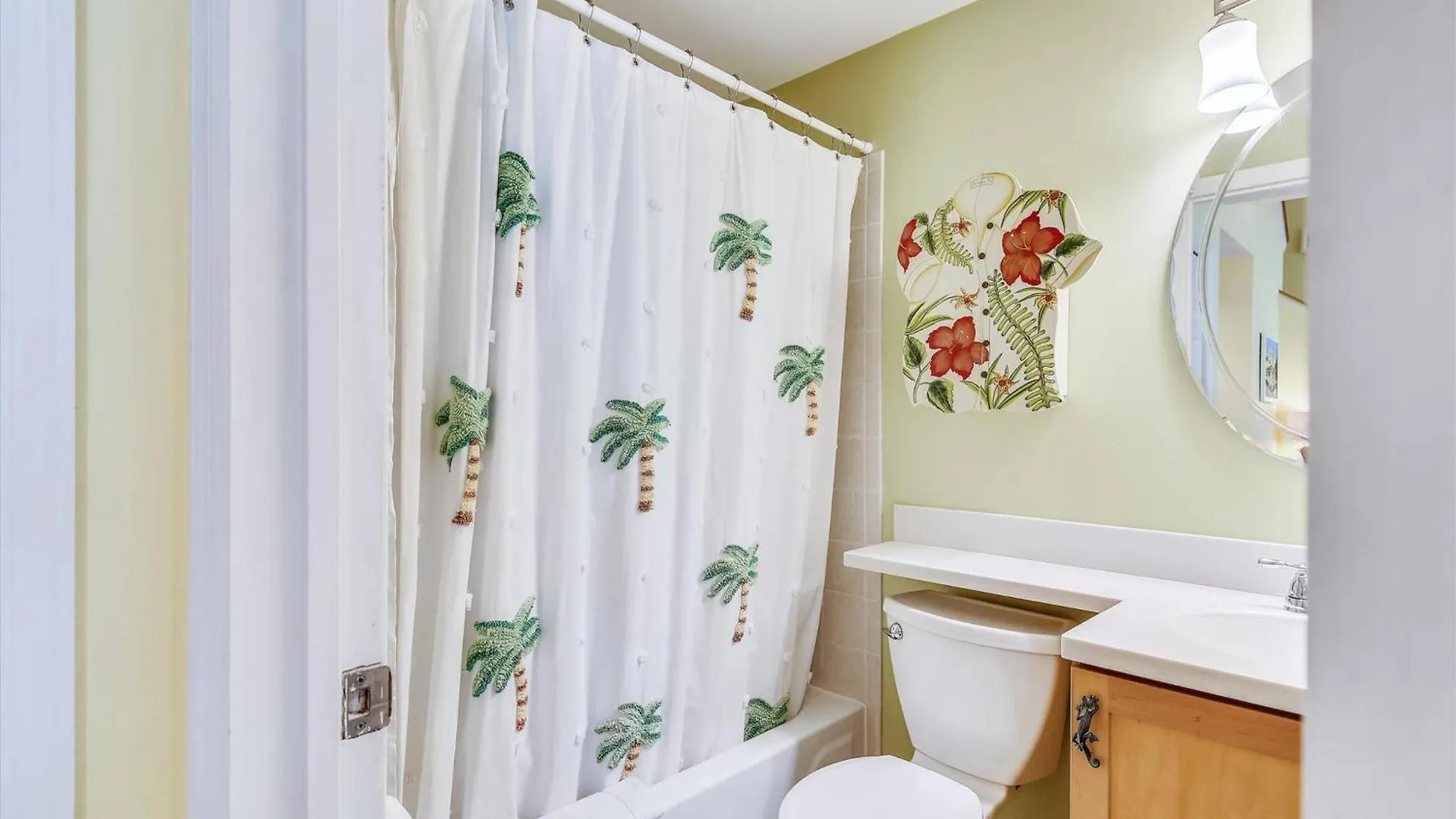 Key West Casa By Avantstay Communal Pool Bbq Patio Near Duval Street Week Long Stays Only 0*, Key West ABD